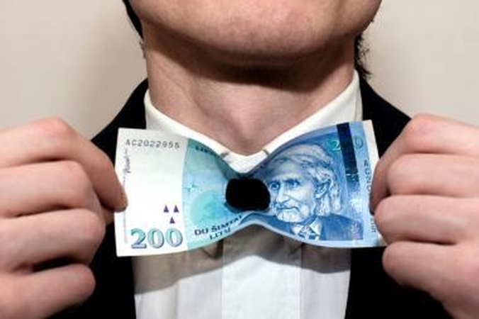 72 proc. Lietuvos gyventojų pinigų taupymui nelieka