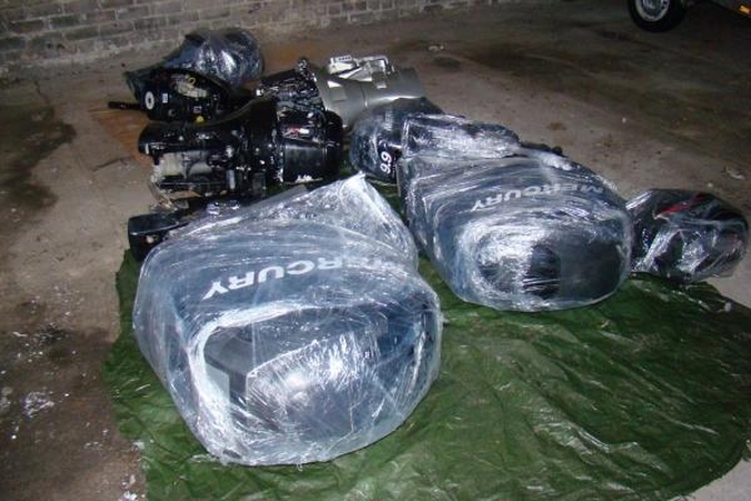 Nidoje sulaikytas rusas su vogtais valčių varikliais