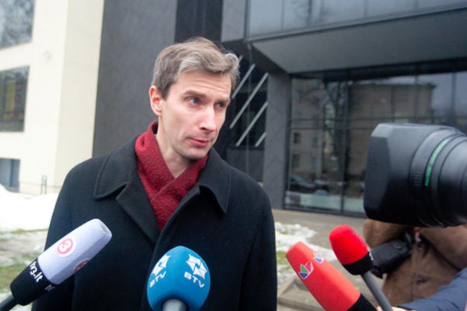 Laisvės gynėjai prašo uždrausti Socialistinį liaudies frontą