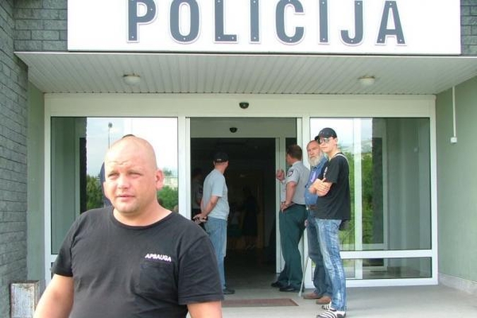Po D.Kedžio šalininko skundo – tyrimas Kauno policijoje