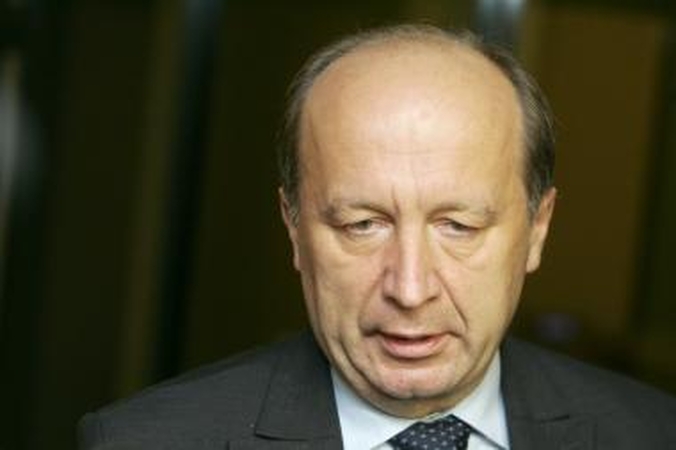 A.Kubilius norėtų parlamentinio tyrimo aiškinantis krizės priežastis