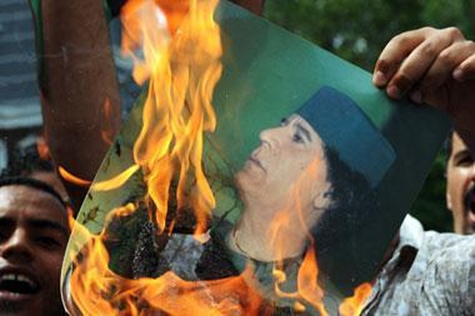 Libijos gentys nori, kad Kadhafi atsistatydintų