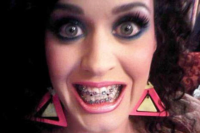 Dainininkė Katy Perry nebijo būti negraži 