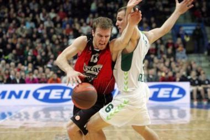 "Lietuvos ryto" žaidėjai šluostėsi ašaras ir skendo tyloje