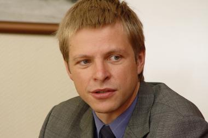 Ministras siūlo leisti baudas mainyti į viešuosius darbus