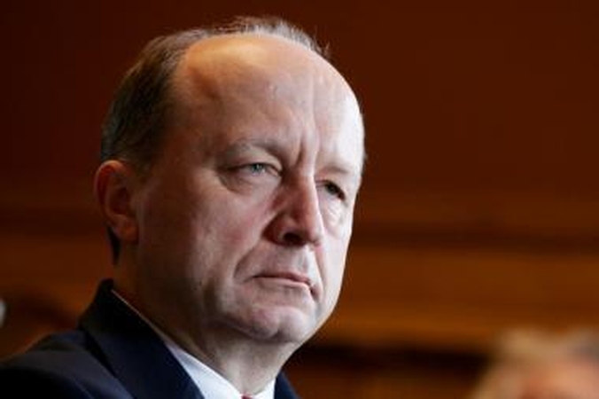 A.Kubilius: nelietuviškų rašmenų atmetimas - netinkamas atsisveikinimas su L.Kaczynskiu