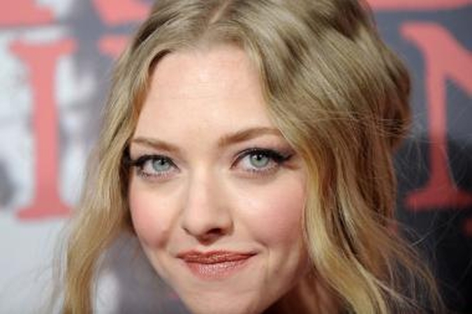 25-erių Amanda Seyfried jau sulaukia pasiūlymų naudoti botoksą