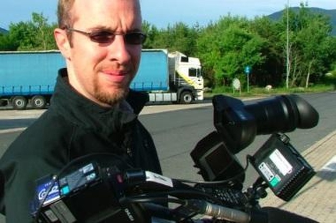 Mobiliųjų telefonų detektyvą pristatys pats T.Jabari