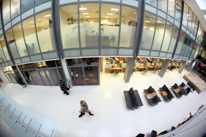 Vilniuje sulaikyti ir nubausti vėliavą nukabinę olandai