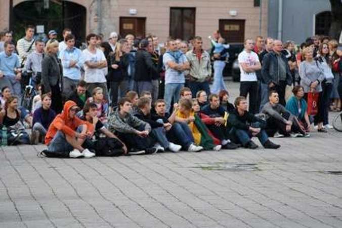 TEObuso ekranas paliko Rotušės aikštę, tačiau žadėjo sugrįžti