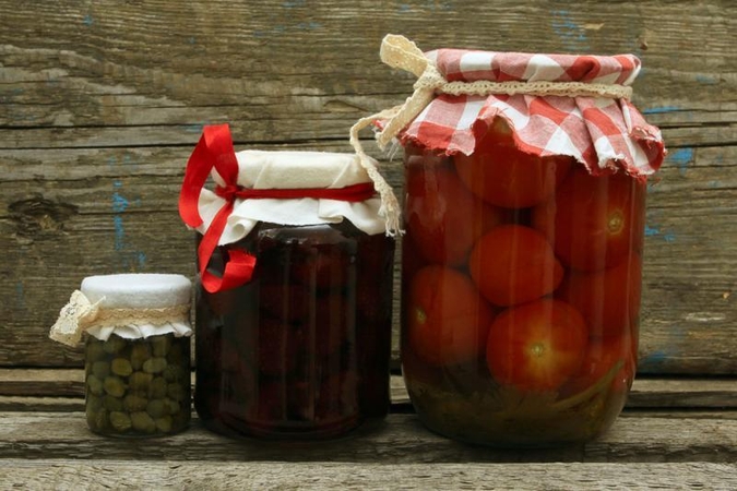 Valstybės vadovams - ir įstatymų projektai, ir uogienės