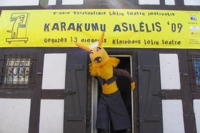 Klaipėdos lėlių teatras virs „Karakumų asilėlio“ oaze
