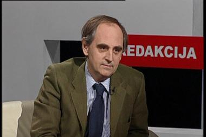 E.Lucasas: Lietuvos nesėkmė – skandalingiausia Rytų Europoje