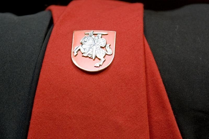 Prezidentė iš pareigų atleido du Panevėžio teisėjus