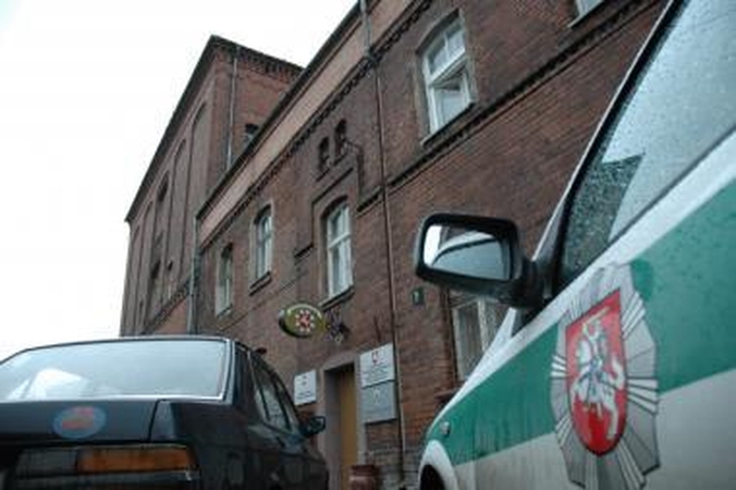 Klaipėdietis negrąžina brangaus automobilio