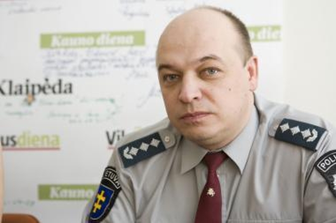 P.Gražulį vandeniu apliejusiam gėjui - administracinė byla