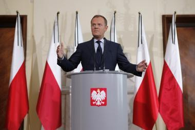 Lenkijos valdantieji liberalai laimėjo pirmąjį vietos rinkimų ratą