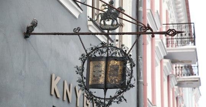 Reikalavimų neatitinkančios reklamos Senamiestyje - tik iki balandžio