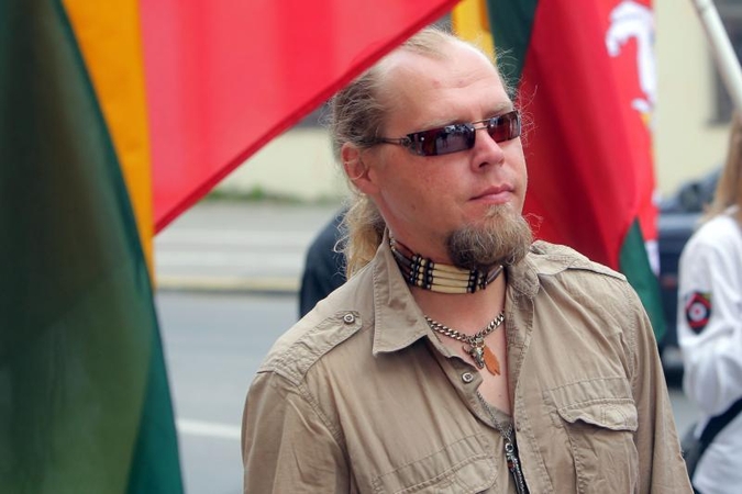 A.Ažubalis ragina Kovo 11-ąją „peržengti radikalumus“