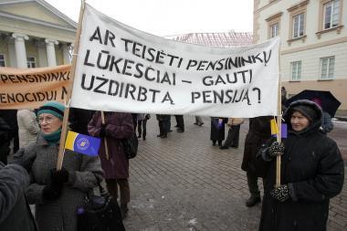 Pensininkai Vilniuje prašė Prezidentės užtarimo