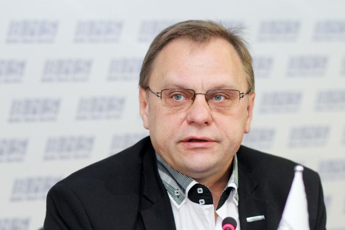Verslininkų konfederacijos vadovas: valstybė pati skatina šešėlį