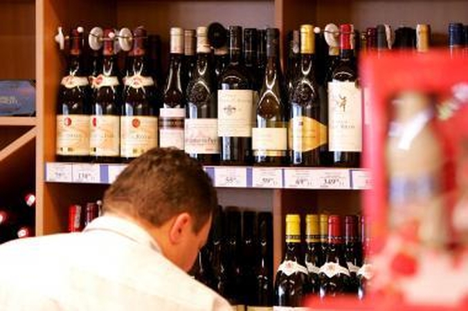 Nuo 22 iki 8 valandos - alkoholiui „ne"