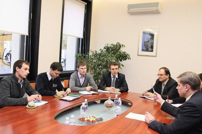 Studentas vėl vienai dienai užims Kauno mero kėdę