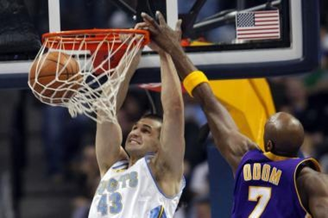 L.Kleiza pelnė 14 taškų, „Nuggets“ laimėjo