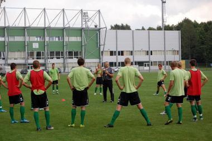 Lietuvos jaunimo futbolo rinktinė mėgins pradžiuginti žiūrovus