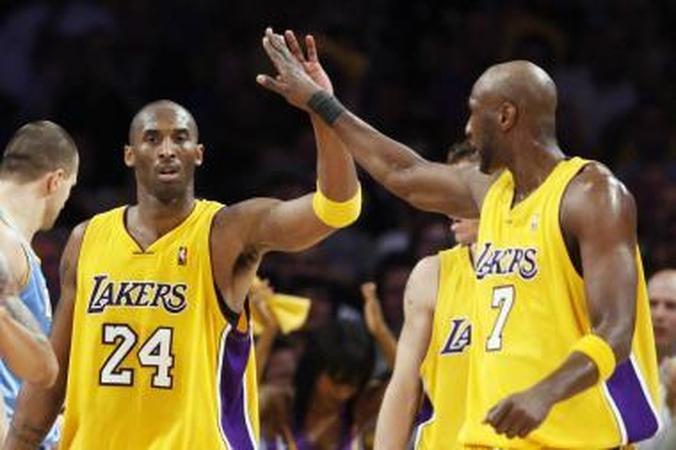 „Lakers“ – per žingsnį nuo finalo