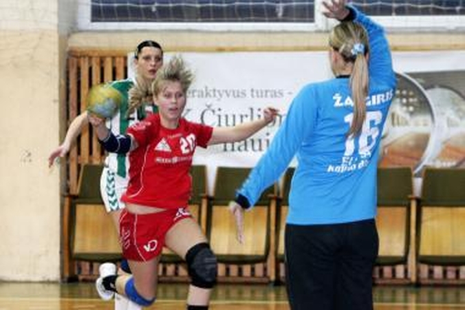 Moterų rankinio lygos pusfinalis - be žalgiriečių