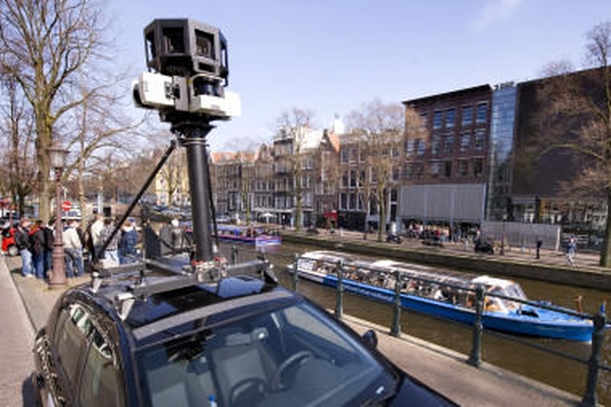 Britai sutrukdė "Google" fotografuoti jų miestą