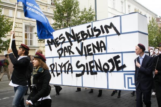 Gedimino prospektą Vilniuje užtvindė studentų eitynės
