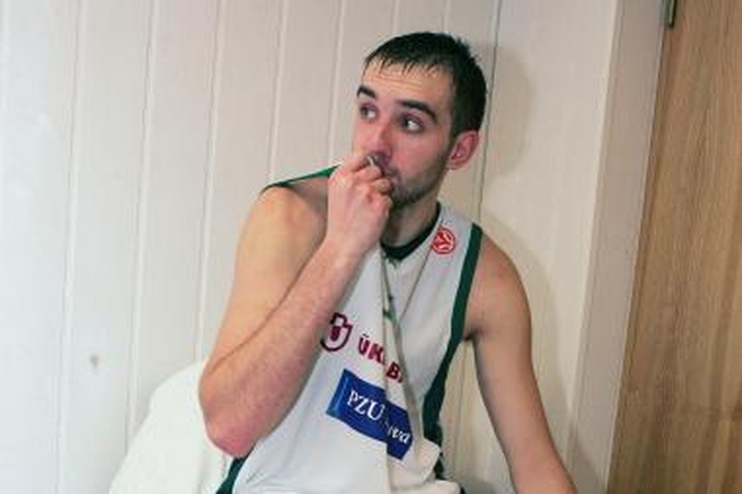Gripas „Žalgirio“ krepšininkų dar nepaleidžia