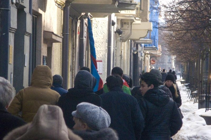 Vilniuje - armėnų ir azerbaidžaniečių piketai