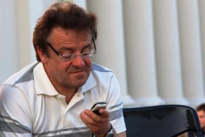 Z.Vaišvila Sąjūdžio klubo vadovo pareigas perleido V.Radžvilui