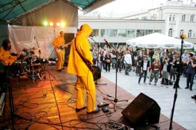 "Opus 3" muzikos scena Gedimino pr. dirba be poilsio dienų