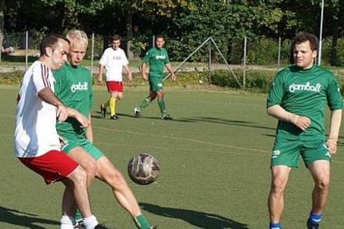Sekmadienio futbolo lygoje – triuškinantys rezultatai