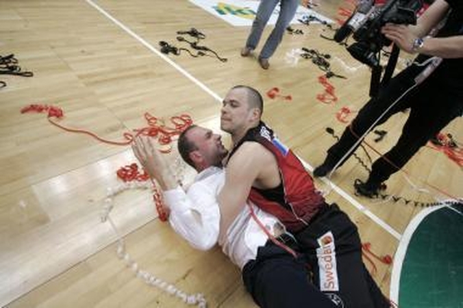 Karjeros saulėlydis: J.Vainauskas pašalintas iš „Lietuvos ryto“ direktoriaus pareigų