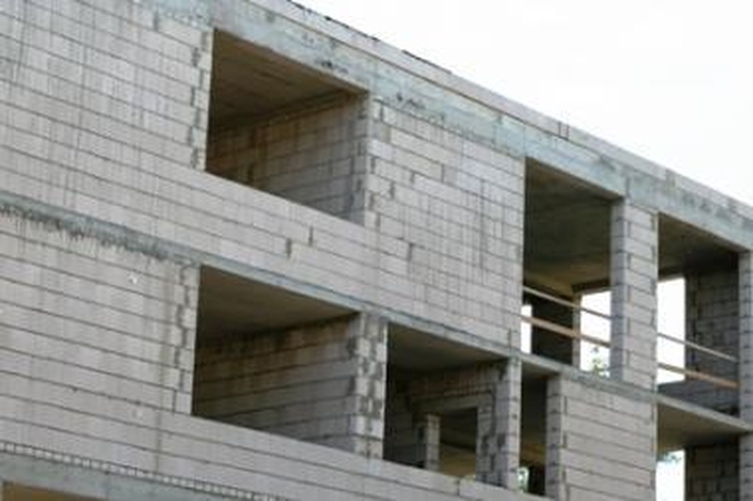 Sumažėjo savavališkų statybų 