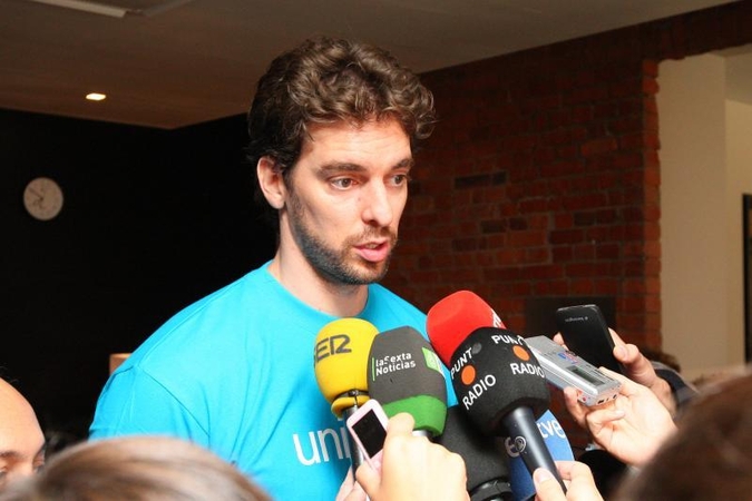 Broliai Gasoliai neįvykus NBA sezonui tikrai žaistų „Barcelonoje“