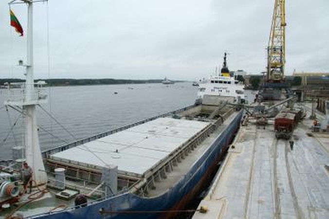 Klaipėdoje – cemento ir logistikos terminalas