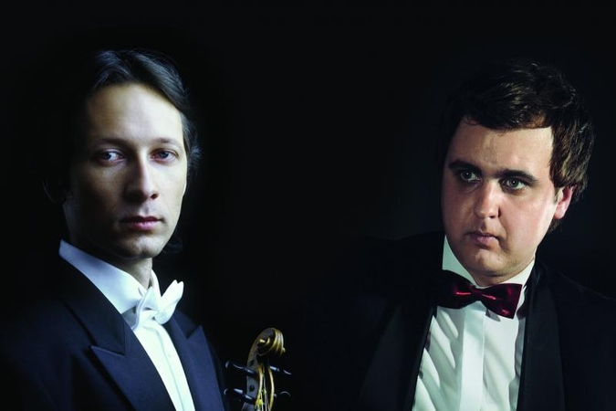 Vilhelmas Čepinskis su Sergejumi Krinicinu muzikuos Klaipėdoje