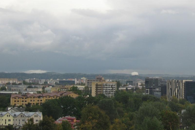 Retas gamtos reiškinys: debesies tumulas virš Vilnios