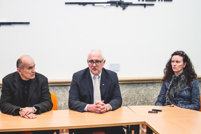 Ministras pažadėjo grąžinti Kolpingo kolegijai deramą vardą
