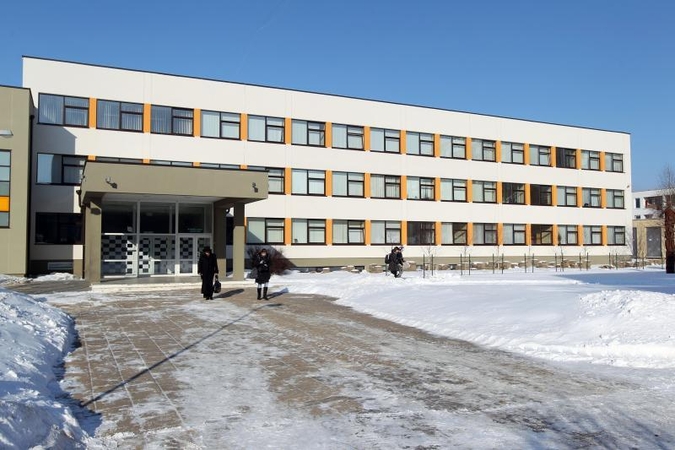 Mykolo Biržiškos gimnazijoje vietiniai sudaro mažumą