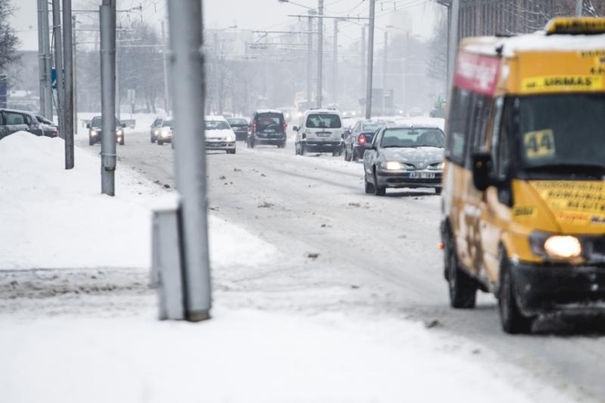 Eismo sąlygas Lietuvoje sunkina pustymas