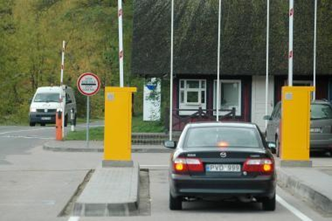 Neringa bus raginama mažinti įvažiavimo mokestį