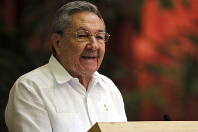 R.Castro ir M.Ventura išrinkti Komunistų partijos vadovais Kuboje