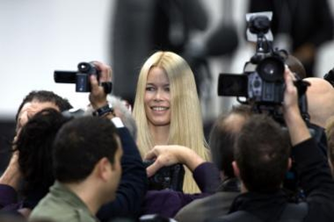 Claudia Schiffer populiari, kaip niekada